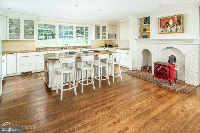 17368 Dry Mill Road Leesburg, VA 20175 - Photo 11 of 30 Kitchen