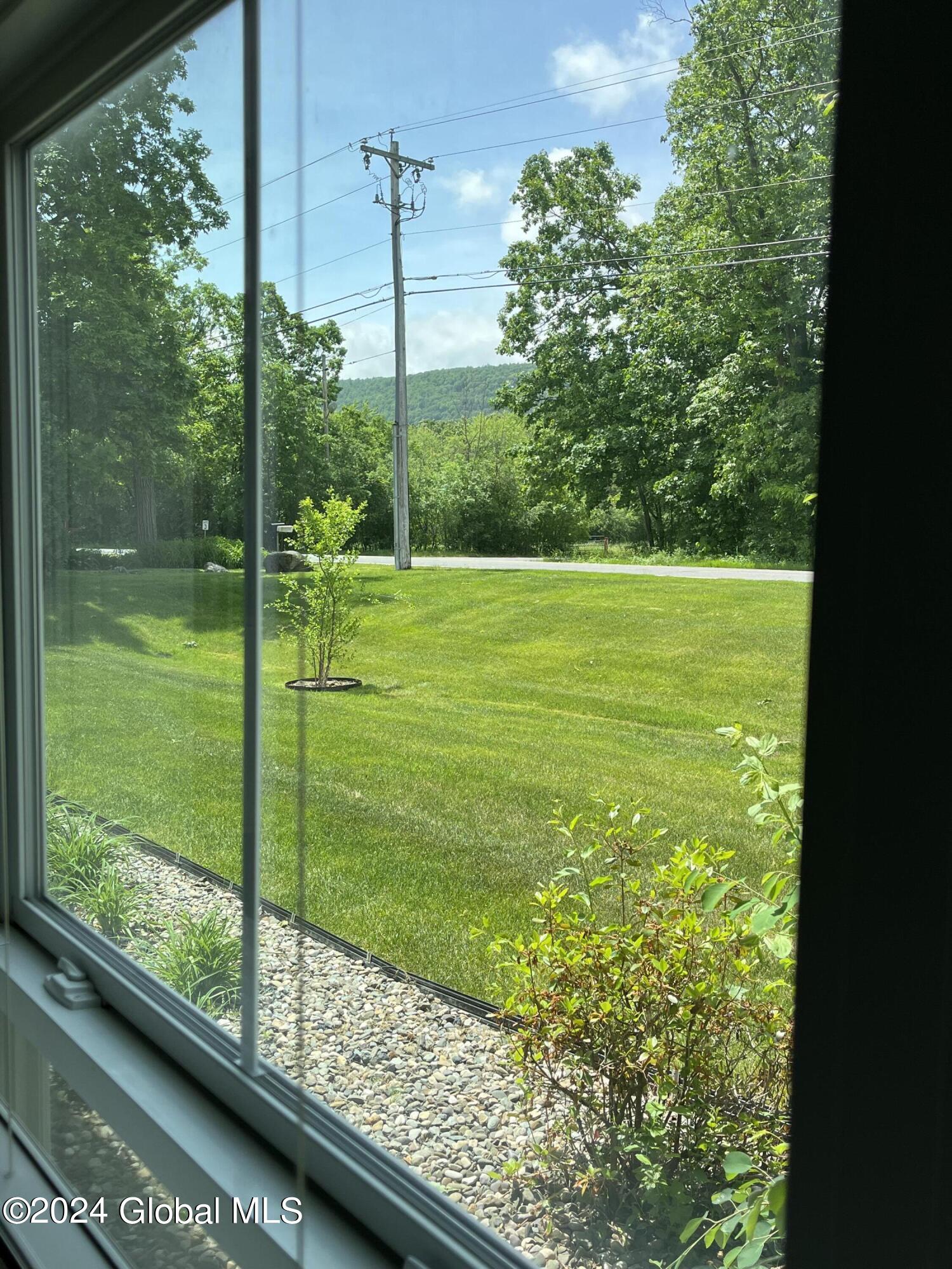 705 Heather Lane Altamont, NY 12009 - Photo 33 of 37 IMG_3677