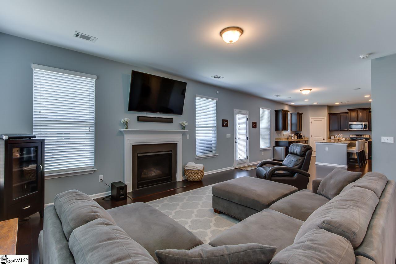 8 Glenmora Road Simpsonville, SC 29680 - Photo 10 of 36 Gallery Image 10