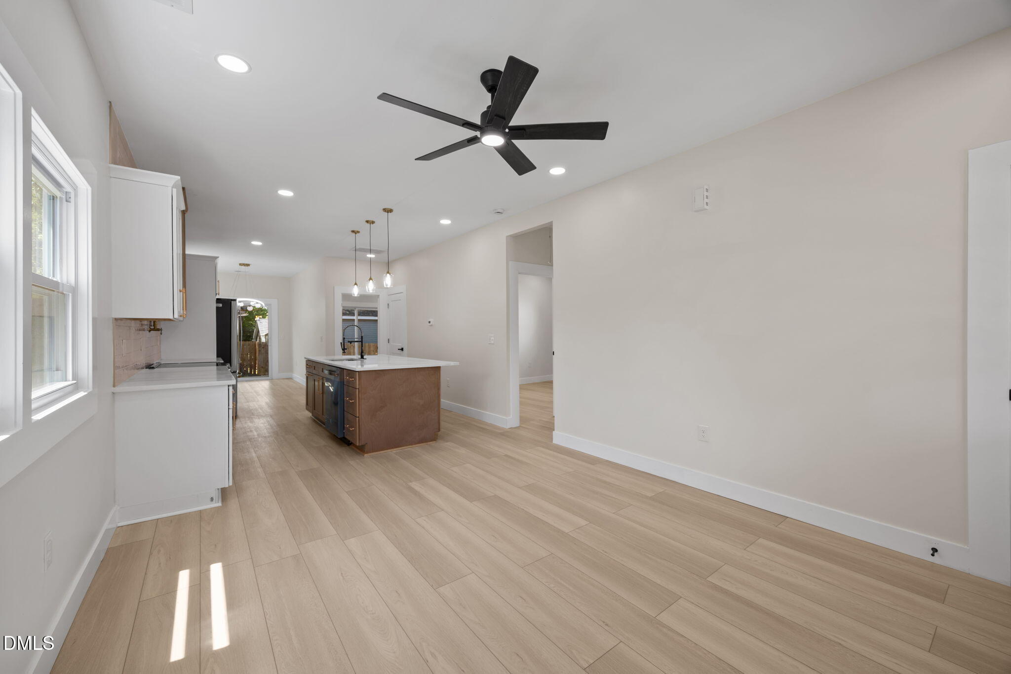119 Idlewild Avenue Raleigh, NC 27601 - Photo 14 of 57 33-web-or-mls-IMG_6033