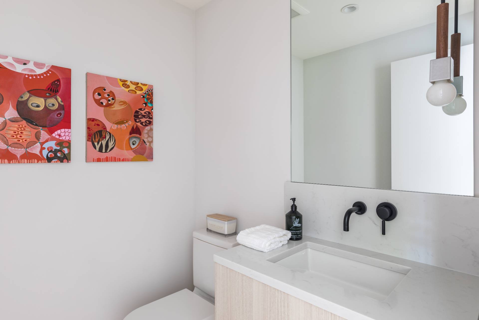 2 Semaphore Road East Hampton, NY 11937 - Photo 31 of 37 a bathroom with a bathtub and sink