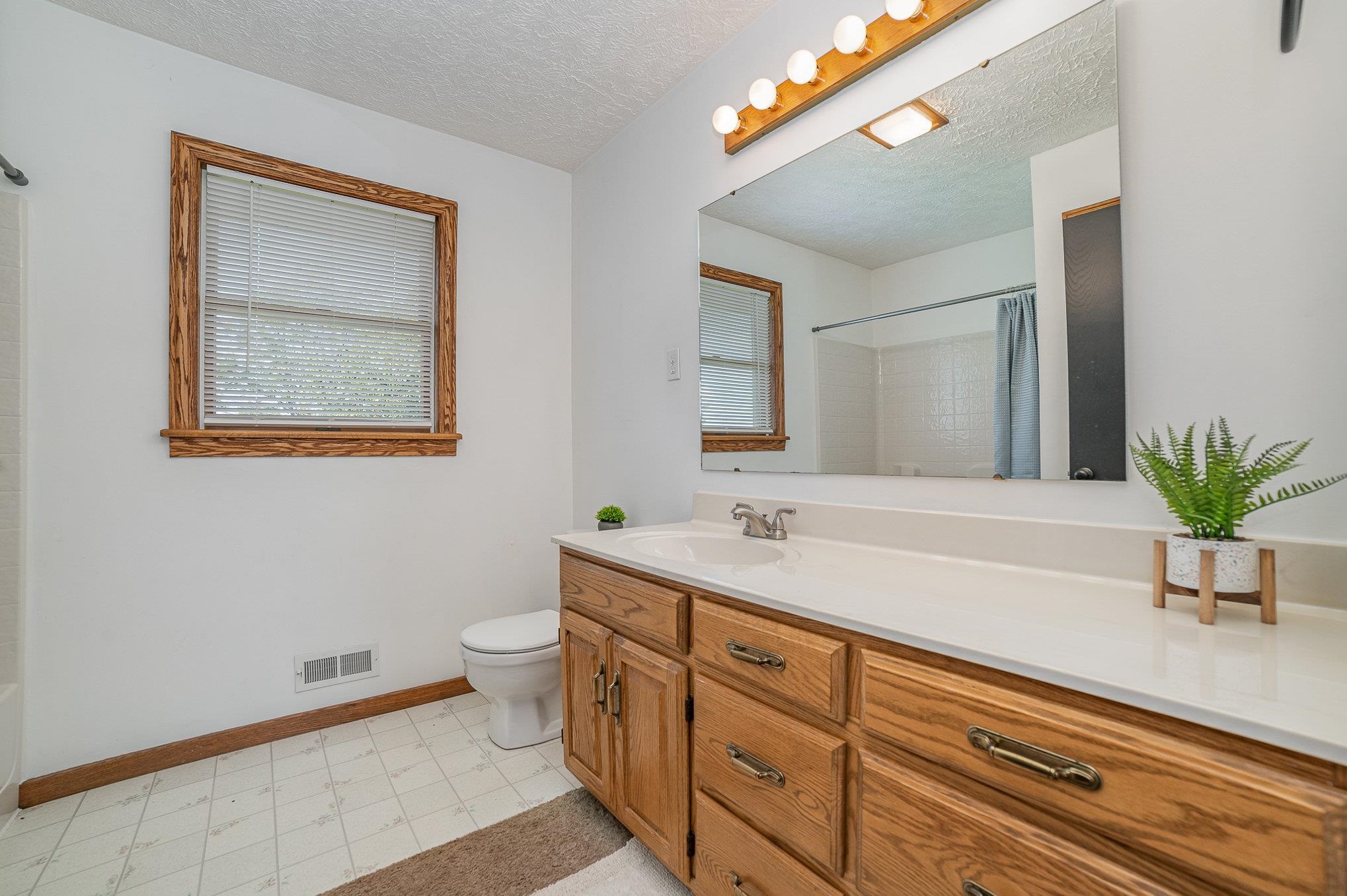 3379 West Pierce Road Ithaca, MI 48847 - Photo 20 of 48