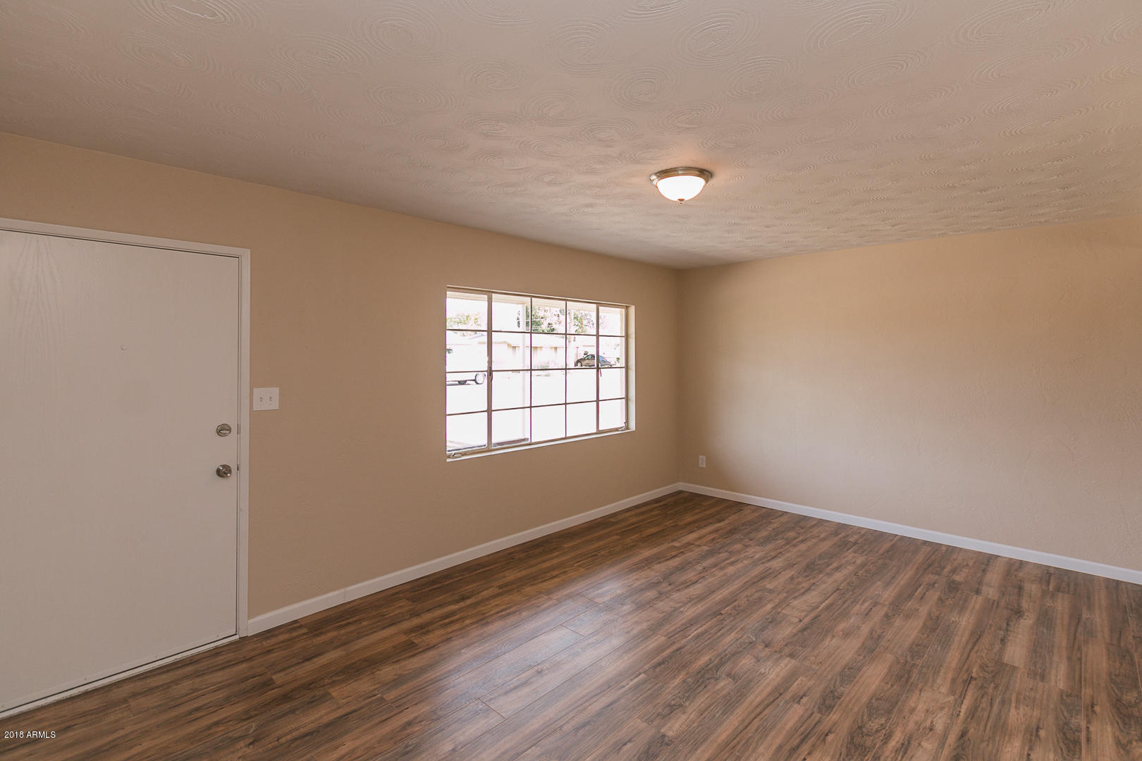 5017 West Ocotillo Road Glendale, AZ 85301 - Photo 5 of 28 11198 (5 of 28)