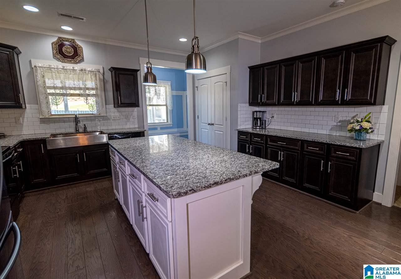 636 Grayson Place Chelsea, AL 35043 - Photo 1 of 42