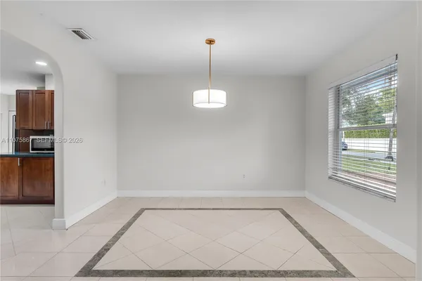 $7,200 | 8700 Southwest 64th Avenue, Pinecrest, FL 33156