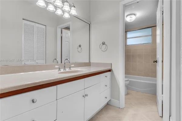 $7,200 | 8700 Southwest 64th Avenue, Pinecrest, FL 33156