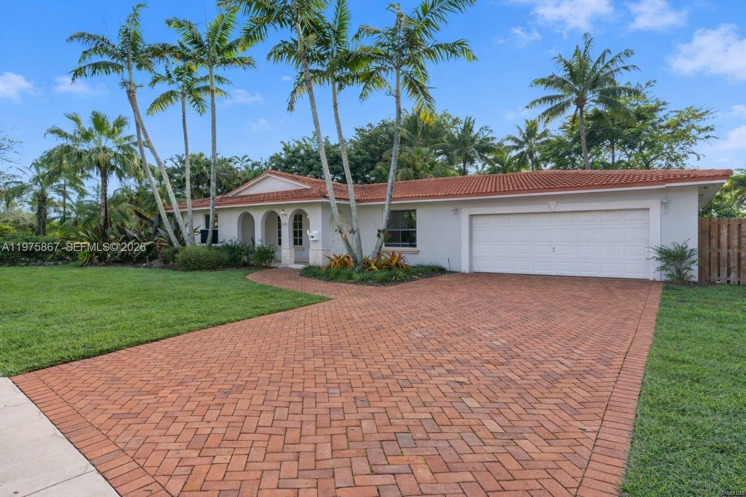 8700 Southwest 64th Avenue Pinecrest, FL 33156 - Photo 2 of 42