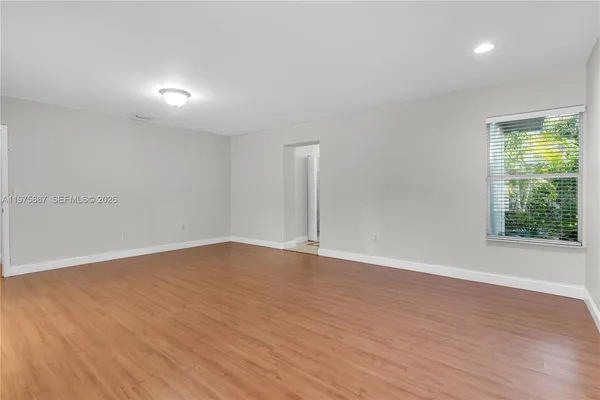 $7,200 | 8700 Southwest 64th Avenue, Pinecrest, FL 33156