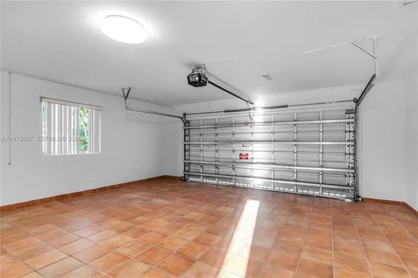 $7,200 | 8700 Southwest 64th Avenue, Pinecrest, FL 33156