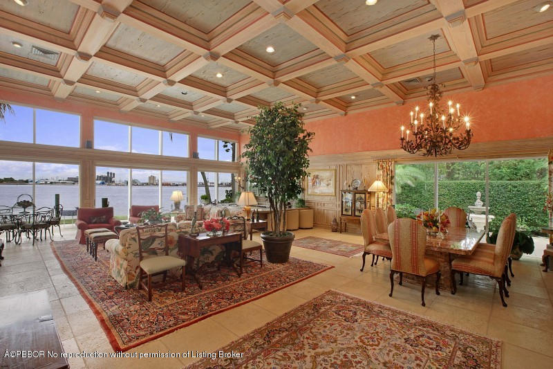 310 Mediterranean Road Palm Beach, FL 33480 - Photo 5 of 18 5 Great Room
