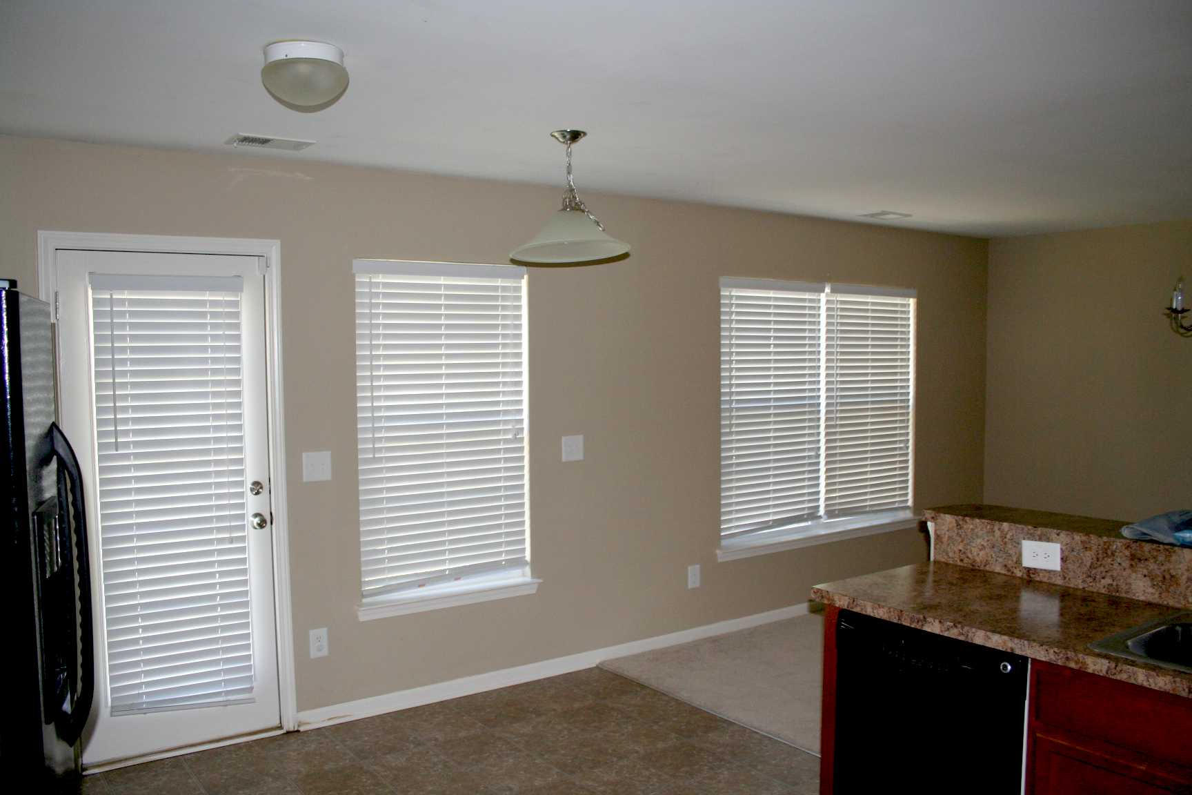 1044 Steelchase Lane Hanahan, SC 29410 - Photo 10 of 16 IMG_5669