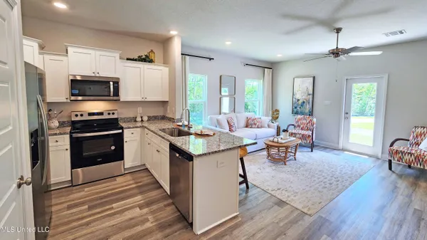 $220,900 | 12216 Frazier Lane, Gulfport, MS 39503