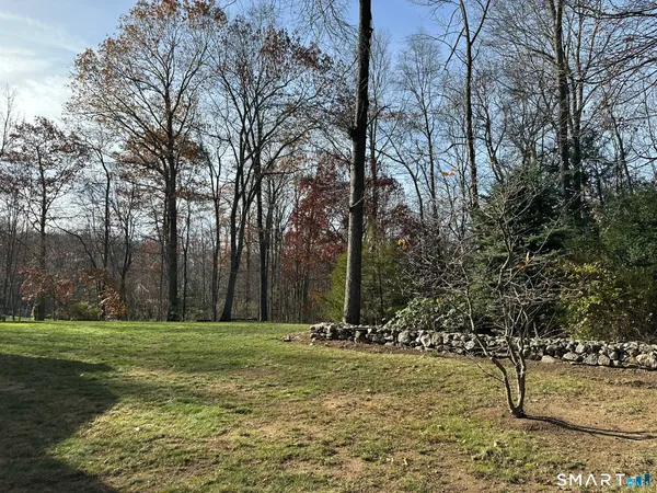 $665,000 | 33 Westwood Drive, Canton, CT 06019