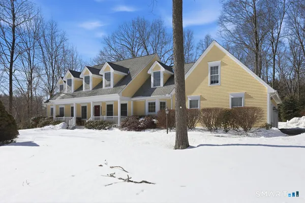 $665,000 | 33 Westwood Drive, Canton, CT 06019
