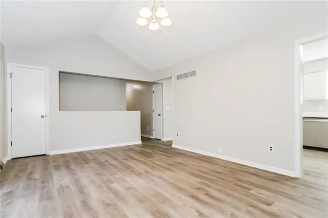 $1,910 | 305 Southeast Westminister Road, Blue Springs, MO 64014