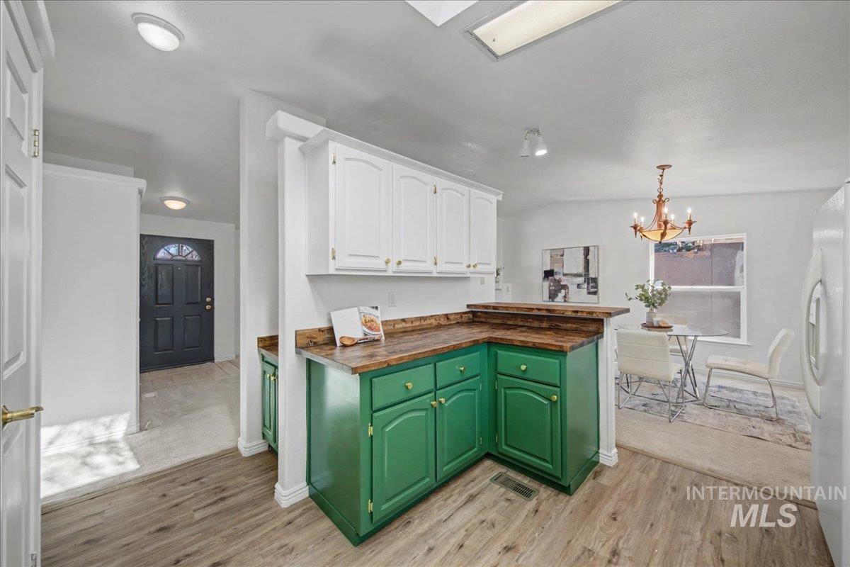 421 South Curtis Road, Unit 2 Boise, ID 83705 - Photo 18 of 36