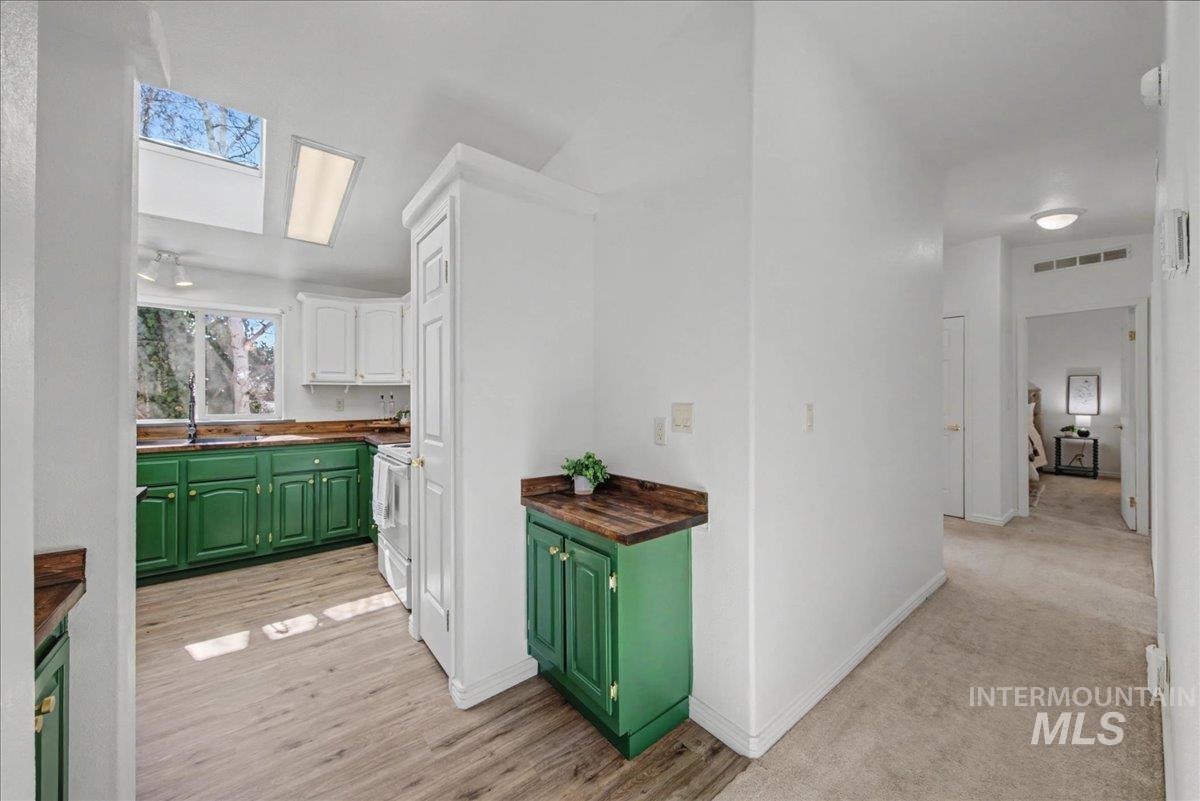 421 South Curtis Road, Unit 2 Boise, ID 83705 - Photo 20 of 36