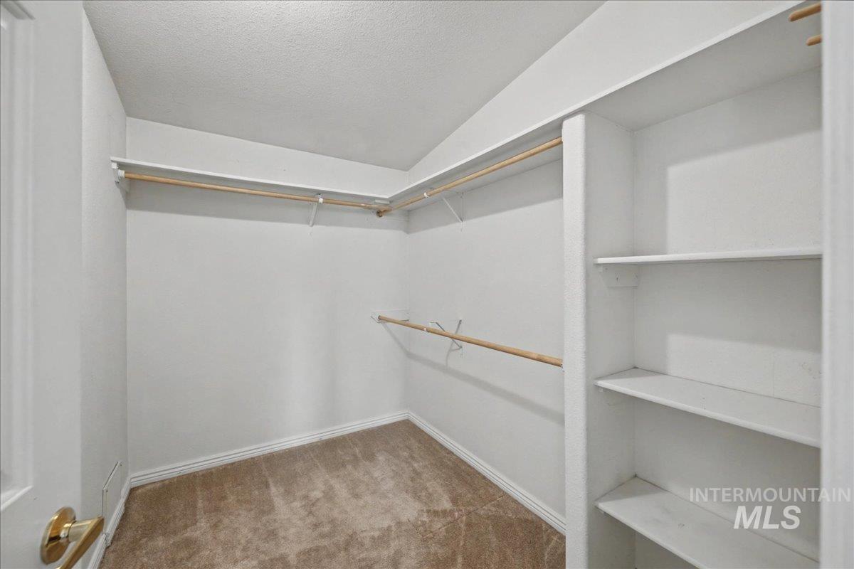 421 South Curtis Road, Unit 2 Boise, ID 83705 - Photo 27 of 36