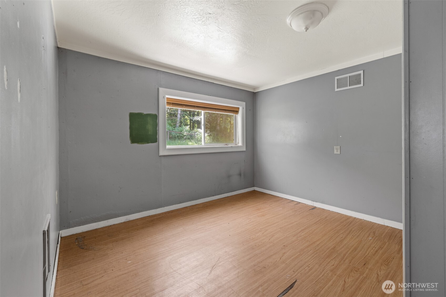 33 Baskins Road Port Angeles, WA 98363 - Photo 10 of 40