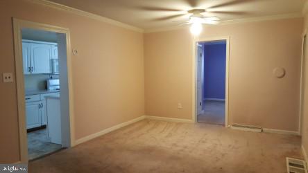 4450 Middletown Road Pomfret, MD 20675 - Photo 14 of 29 Livingroom