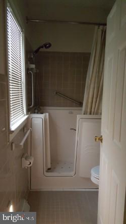 4450 Middletown Road Pomfret, MD 20675 - Photo 22 of 29 Main full bath