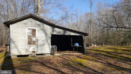 4450 Middletown Road Pomfret, MD 20675 - Photo 7 of 29 Shed