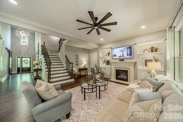 $1,200,000 | 800 Hidden Pond Lane, Waxhaw, NC 28173