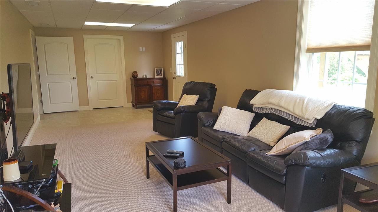 385 Old Gage Hill Road, Unit B RIGHT SIDE Pelham, NH 03076 - Photo 14 of 18