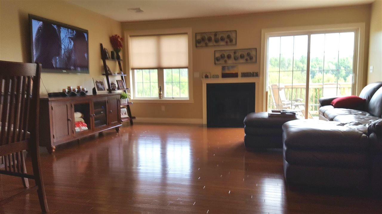 385 Old Gage Hill Road, Unit B RIGHT SIDE Pelham, NH 03076 - Photo 5 of 18