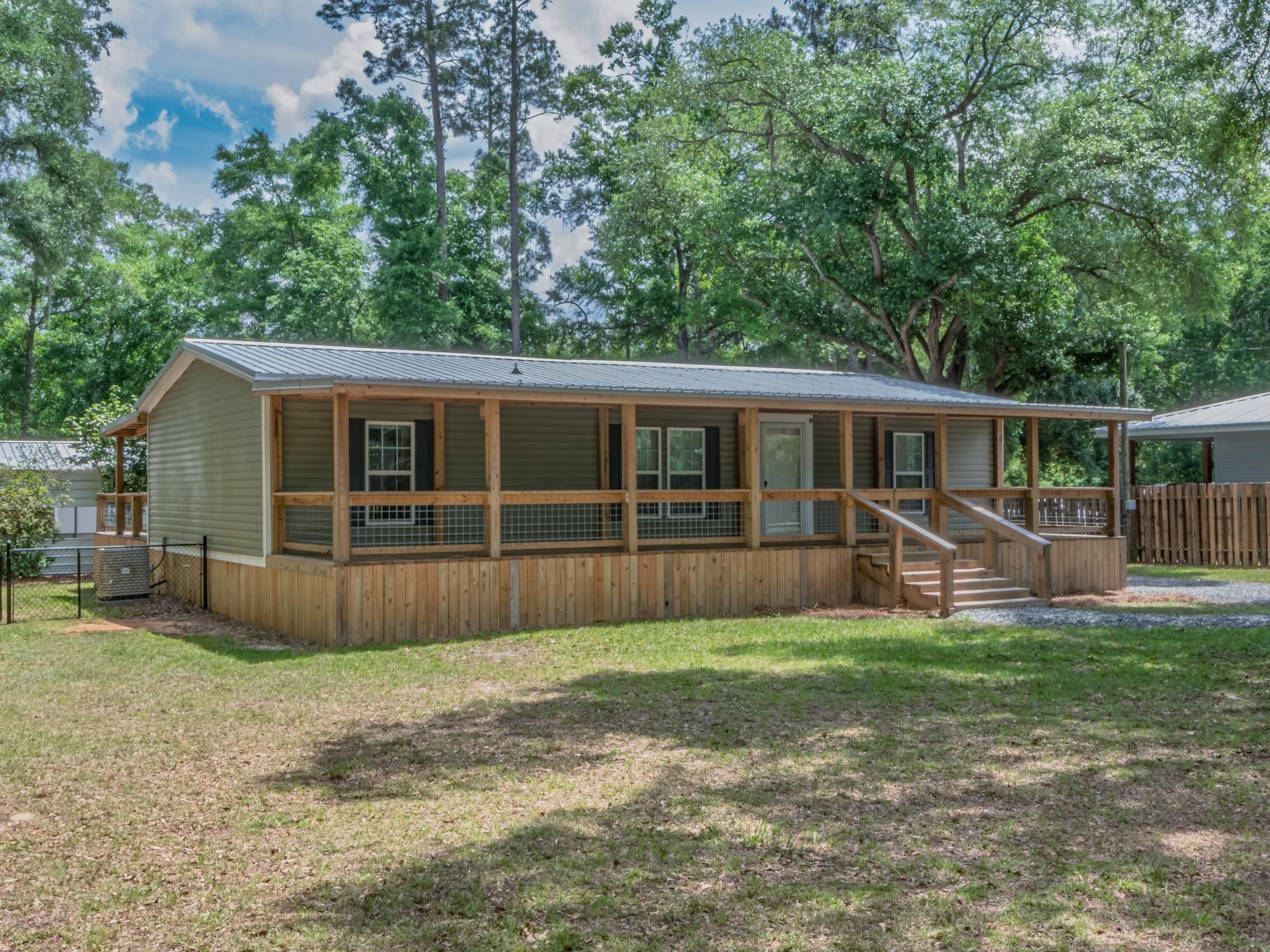2749 Lakeview Point Road Quincy, FL 32351 - Photo 39 of 42