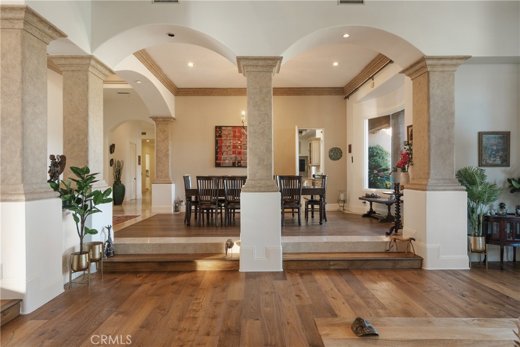 14725 Rancho Santa Fe Farms Road Rancho Santa Fe, CA 92067 - Photo 11 of 36