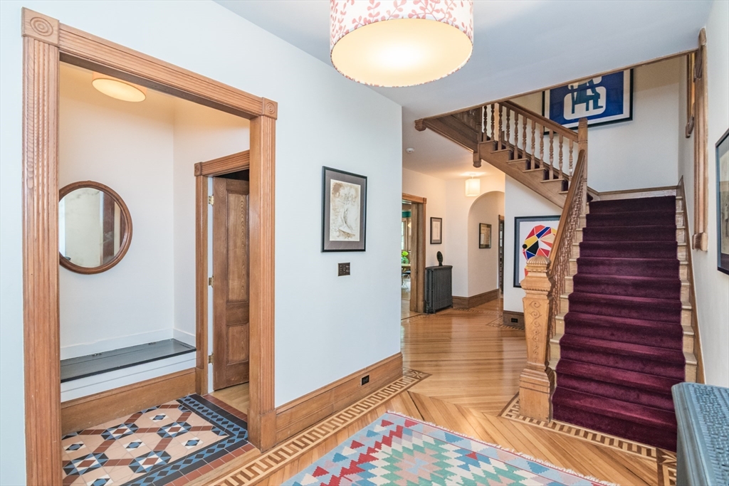 75 Lyman Road Northampton, MA 01060 - Photo 3 of 42 Gallery Image 3