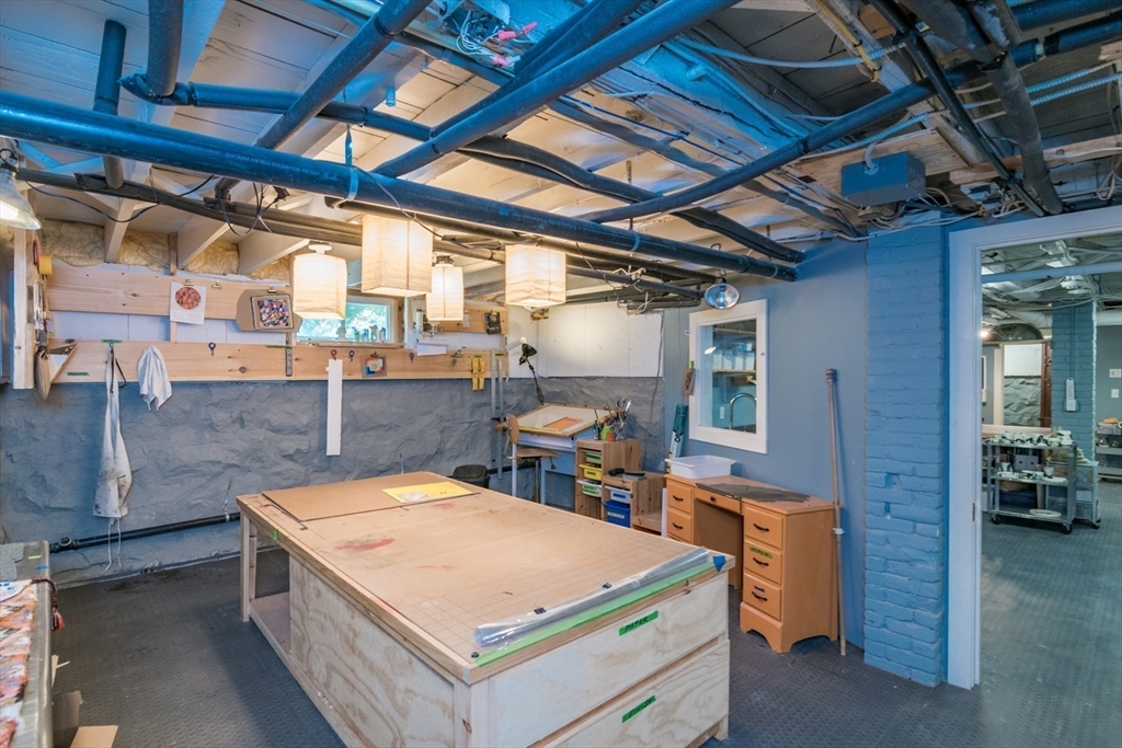 75 Lyman Road Northampton, MA 01060 - Photo 31 of 42 Gallery Image 31