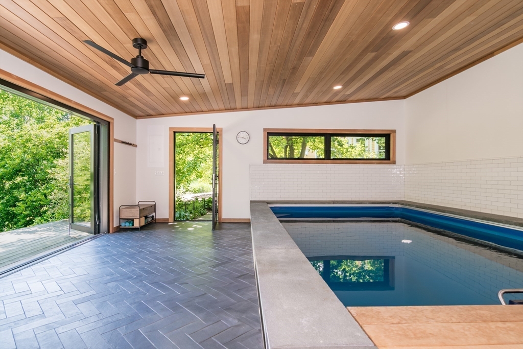 75 Lyman Road Northampton, MA 01060 - Photo 35 of 42 Gallery Image 35