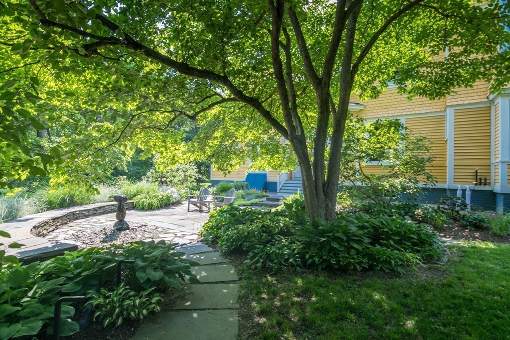 75 Lyman Road Northampton, MA 01060 - Photo 36 of 42 Gallery Image 36