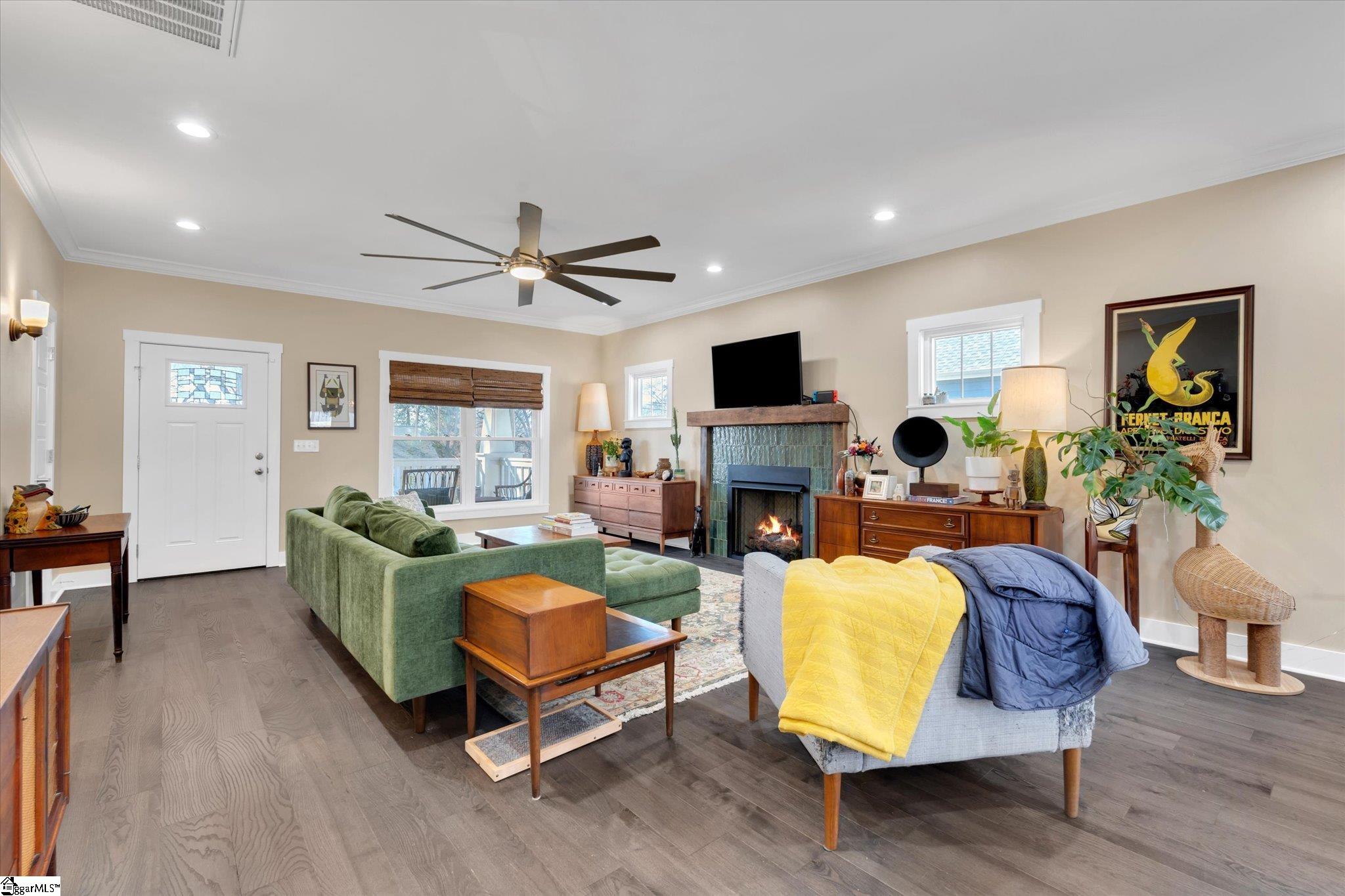 406 Highland Road Easley, SC 29640 - Photo 6 of 26