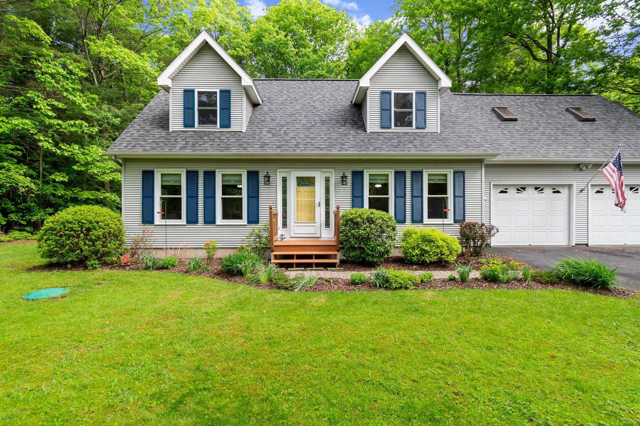 588 Waller Road Georgia, VT 05468 - Photo 2 of 58
