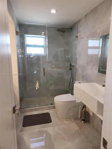 $595,000 | 1075 92nd Street, Unit 405, Bay Harbor Islands, FL 33154