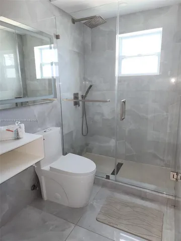 $595,000 | 1075 92nd Street, Unit 405, Bay Harbor Islands, FL 33154