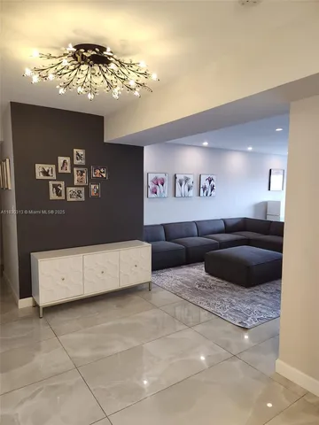 $595,000 | 1075 92nd Street, Unit 405, Bay Harbor Islands, FL 33154