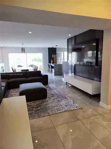 $595,000 | 1075 92nd Street, Unit 405, Bay Harbor Islands, FL 33154