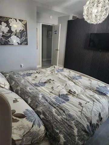 $595,000 | 1075 92nd Street, Unit 405, Bay Harbor Islands, FL 33154