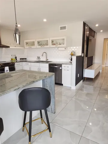 $595,000 | 1075 92nd Street, Unit 405, Bay Harbor Islands, FL 33154