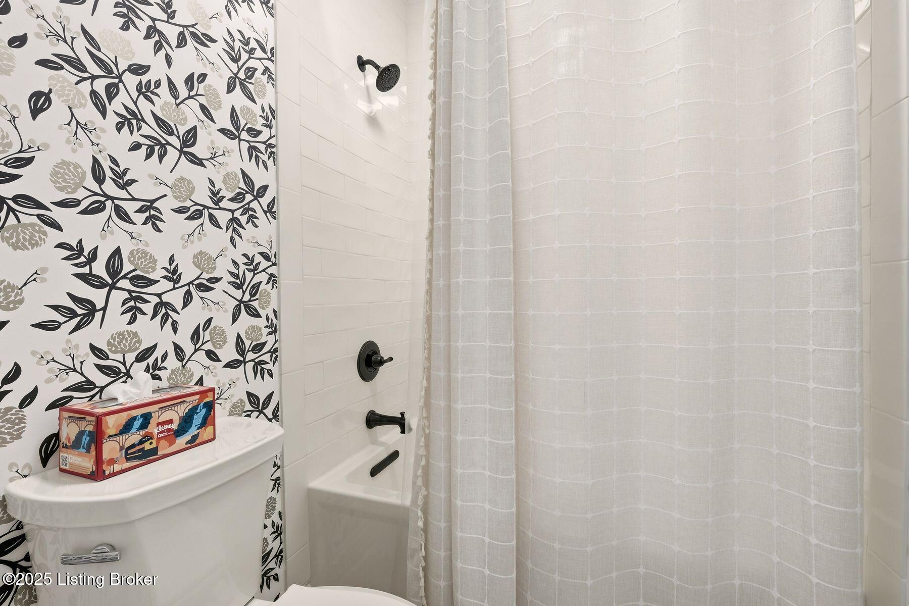 7403 Broad Run Road Louisville, KY 40291 - Photo 50 of 54 photo_online_050