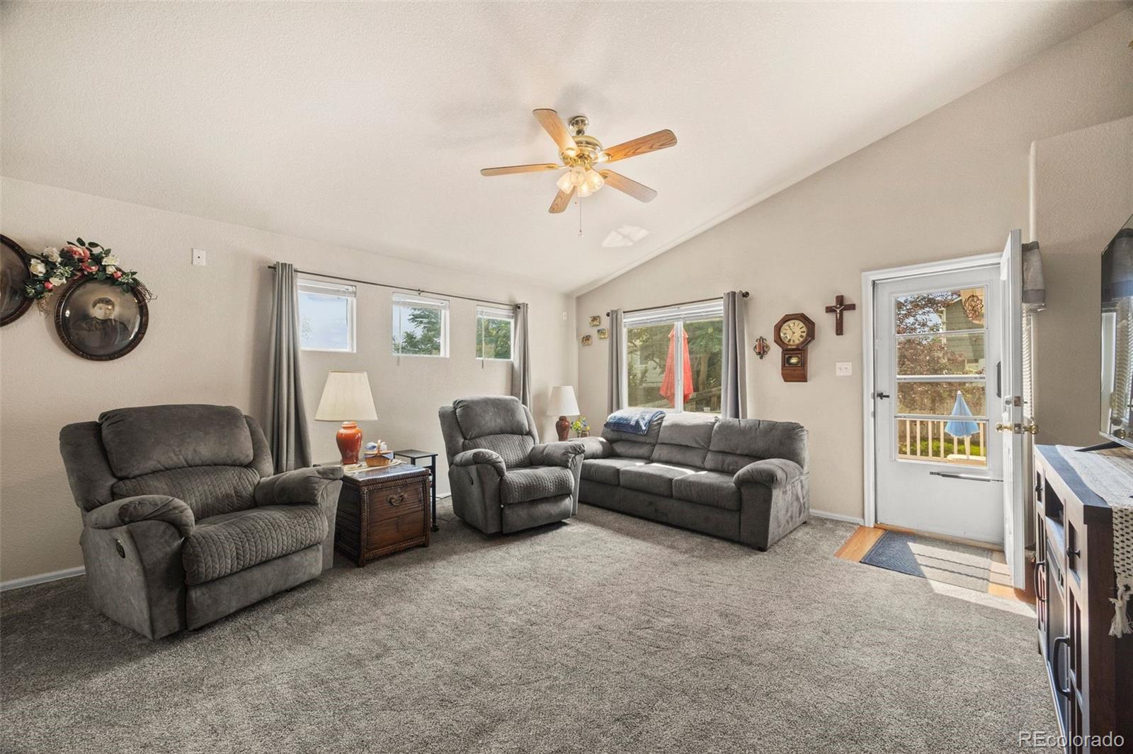 11348 Ironton Street Henderson, CO 80640 - Photo 17 of 45