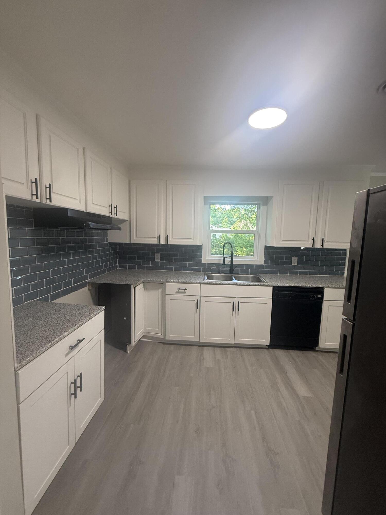 311 Lee Street Sumter, SC 29150 - Photo 20 of 35
