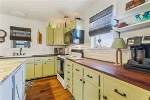 $110,000 | 541 Mathew Street, Lafitte, LA 70067