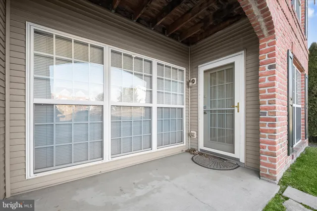 $295,000 | 2509 Shelley Circle, Unit 5 1D, Frederick, MD 21702