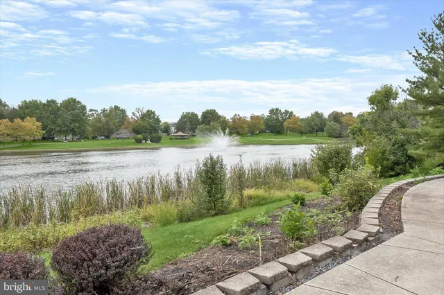 $295,000 | 2509 Shelley Circle, Unit 5 1D, Frederick, MD 21702