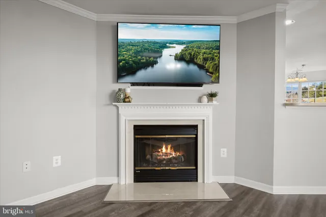 $295,000 | 2509 Shelley Circle, Unit 5 1D, Frederick, MD 21702